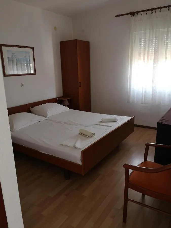 Bellavista Bed And Breakfast Pag Town
